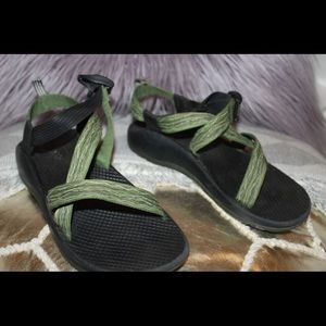 Green Chaco’s Size 5 in boys